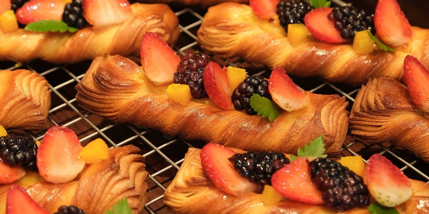 Bánh Danish Đà Nẵng: Sự Kết Hợp Tuyệt Vời Giữa Nghệ Thuật Làm Bánh Và Ẩm Thực Châu Âu
