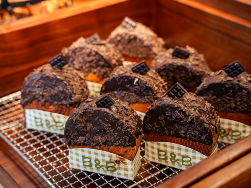 Famous Delicious Cakes in Da Nang - Suggested Places You Must Try Once 8 53 2